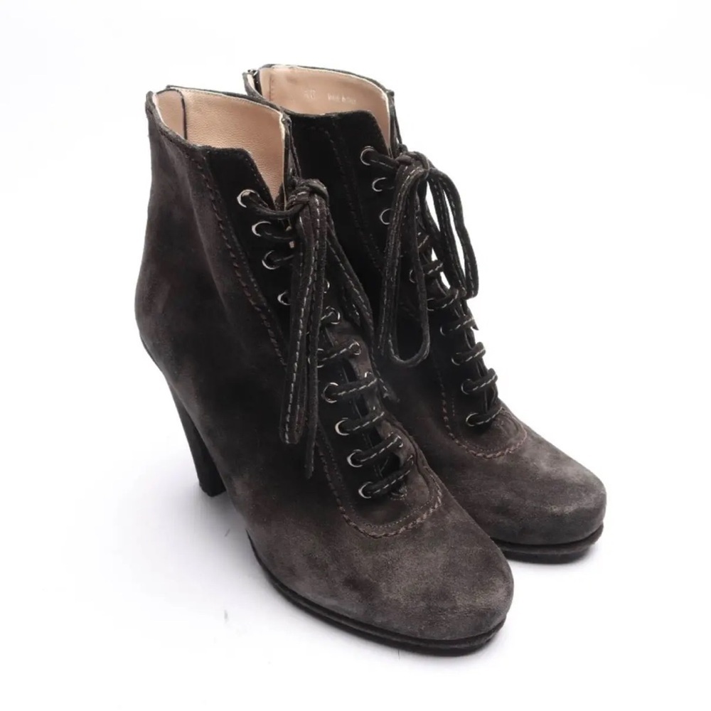 Miu Miu Gray Suede Lace Up Ankle Boots Size 40.5